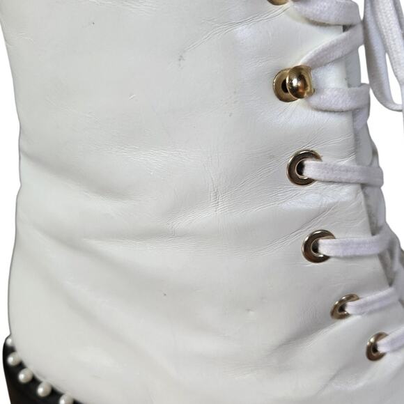 Stuart Weitzman White Shearling Pearl Embellished Studded Combat Boots Size 8 - Picture 11 of 11